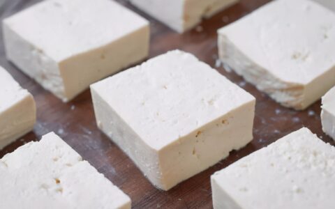 日本豆腐是什么材料（原料和成分是鸡蛋，营养等同鸡蛋羹）